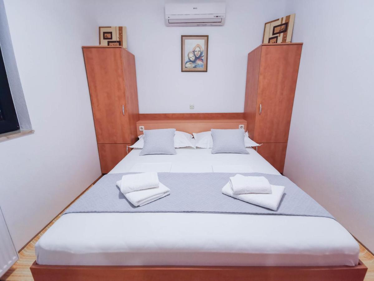 Apartments Vukovic Vanja ماكارسكا المظهر الخارجي الصورة
